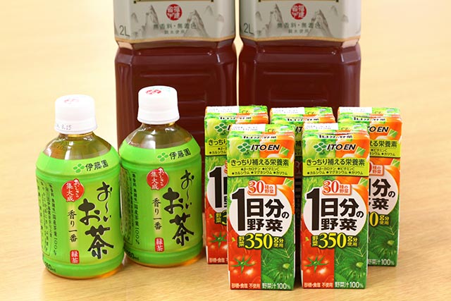 One bottle of vegetable juice a day, distributed at lunchtime
